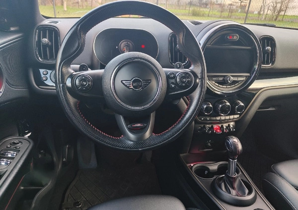 MINI Countryman cena 103500 przebieg: 82288, rok produkcji 2018 z Sucha Beskidzka małe 781